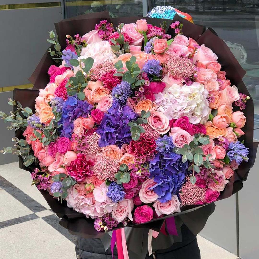 Сборный букет цветов