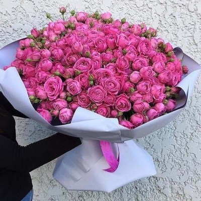 Букет 45 кустовых роз